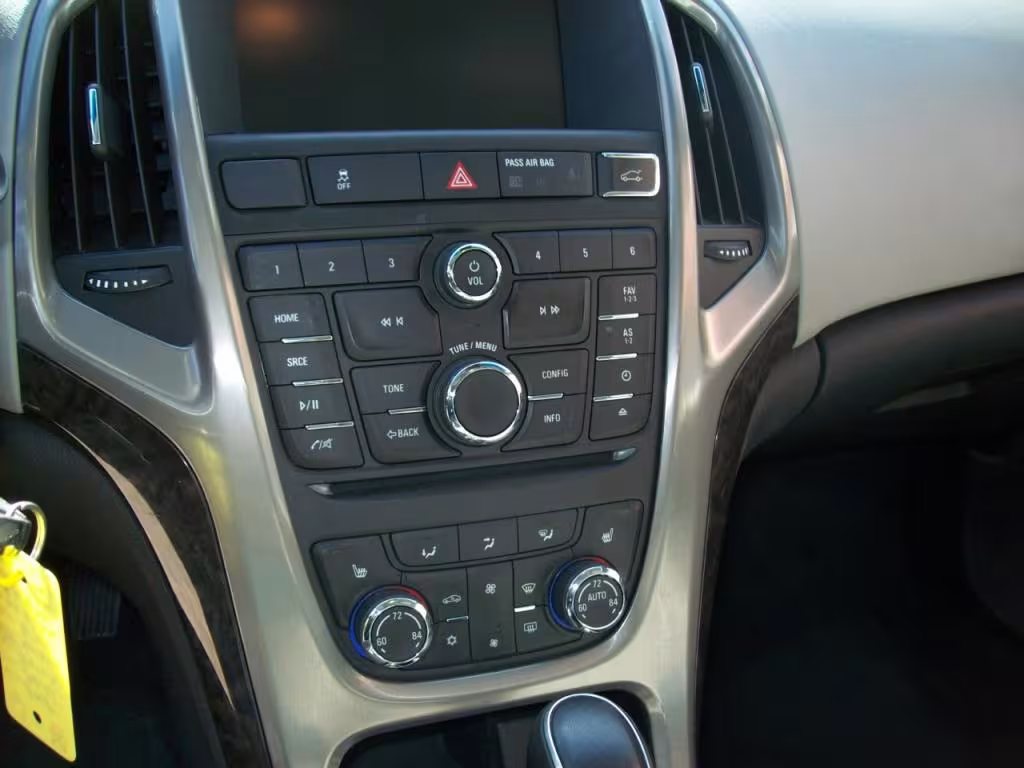 2016 Buick Verano - 1G4PR5SK1G4143831 - Image #6
